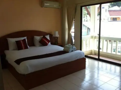Phuket Holiday Hostel - Foto 3