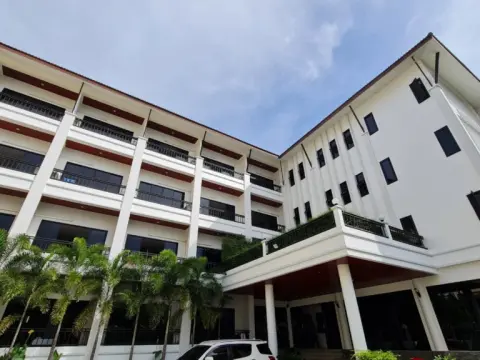 Pimprapai Place - Photo 1