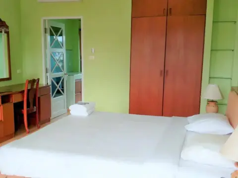 PJ Phuket Town Hotel - Photo 2