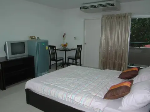 PMTK Residence - Photo 2