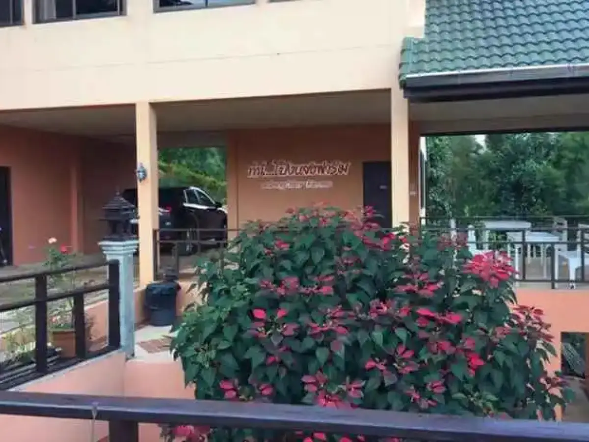 Pong Yang Farms and Resort