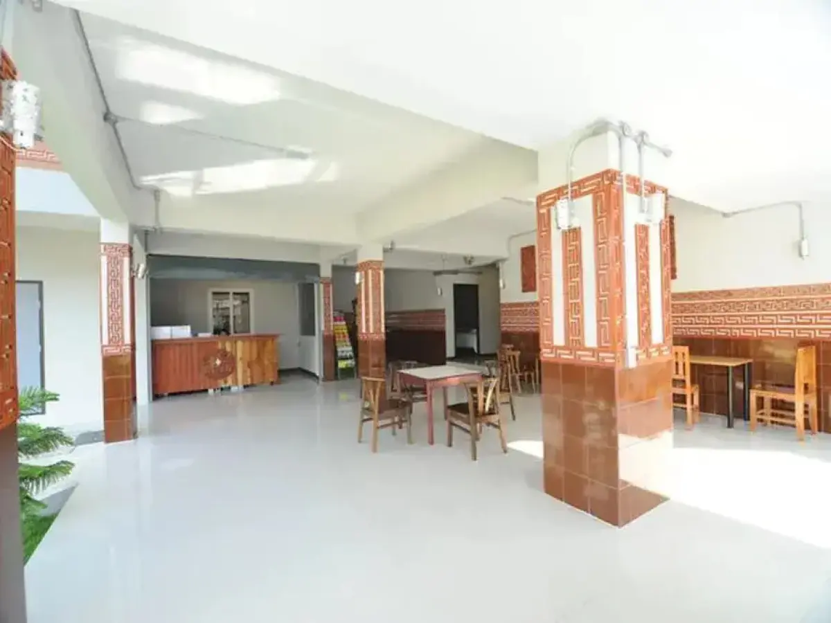 Pool Front Hostel