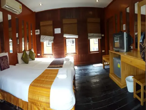 Prachuab Garden View Resort - Photo 3