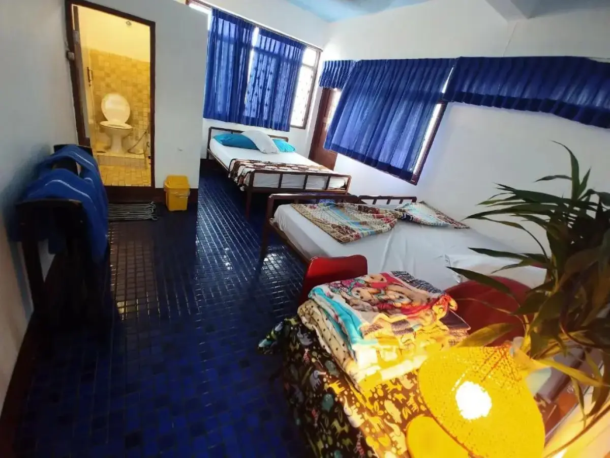 Prasuri Guest House