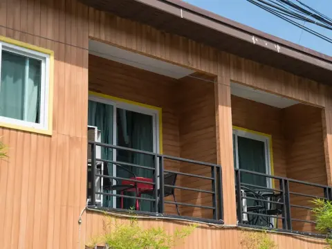 Private Pool Chalet - Comfort in Every Space! - Photo 1