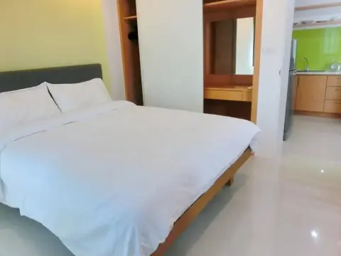 Ratchaporn Place - Photo 1