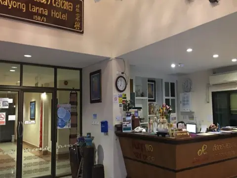 Rayong Lanna Hotel - Photo 2