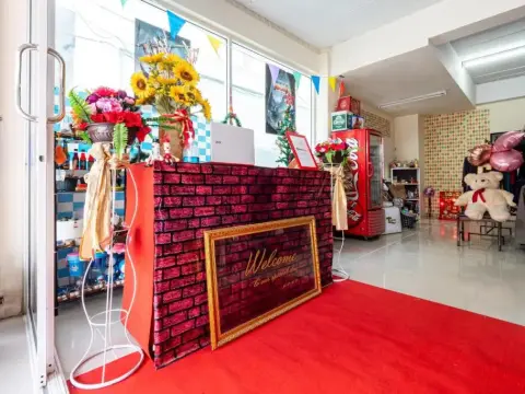 Reddoorz Si Fah At Bangsaen Hotel - Photo 2