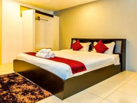 Rl Residences - Photo 3