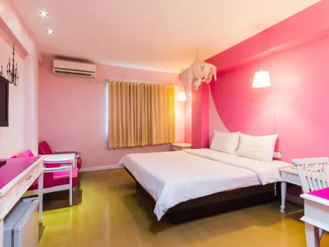 Roma Hotel - Photo 4