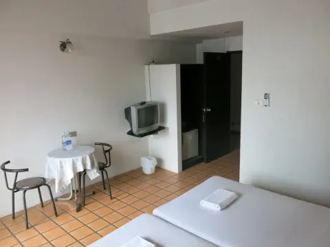 Rome Place Hotel - Photo 3