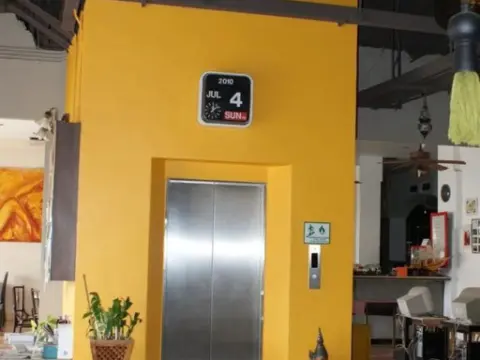 Rome Place Hotel - Photo 2