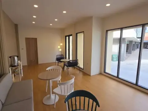 Rsai sriracha - Photo 2