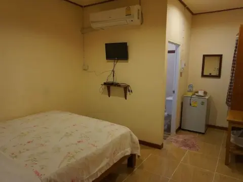 Ruean Bua Resort - Photo 3