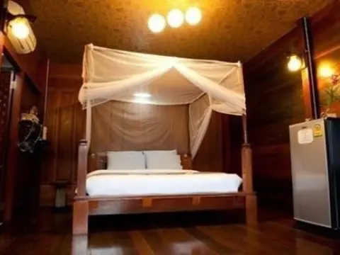 Ruenton Resort - Photo 2