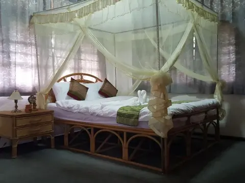 Ruenwimarn - Photo 3