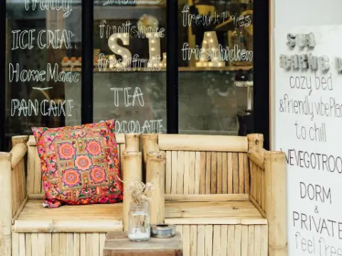 S L A bar n'bed - Hostel - фото 1