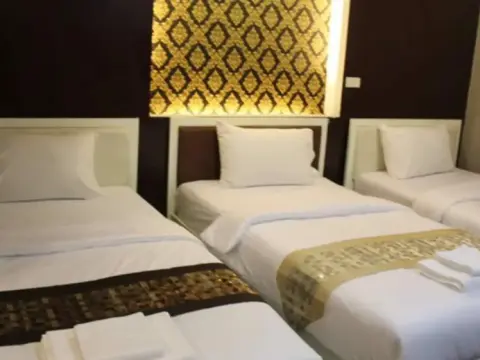 S30 Sukhumvit Hotel - Photo 4