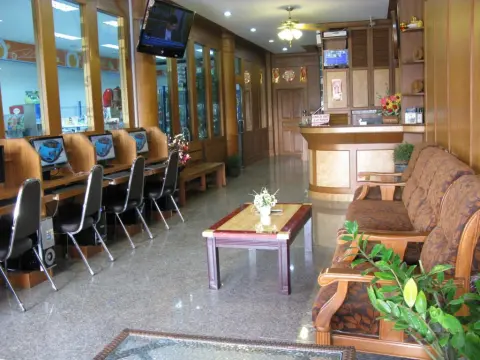 Sabai Inn Patong Phuket - Photo 1