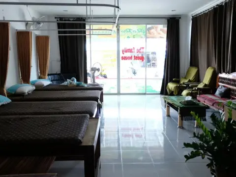 Saiyuan Guesthouse - Photo 3