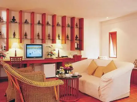 Salathai Resort - Photo 3