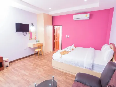 Samrong Garden Resort - Photo 3