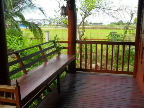 Sangthong Resort - Photo 3