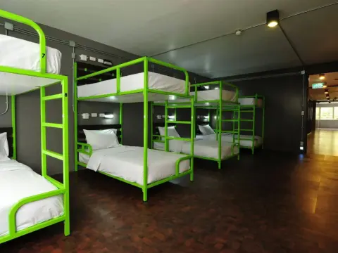 Saphaipae Hostal - Photo 1
