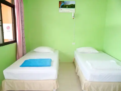 Sawasdee Guesthouse - фото 2