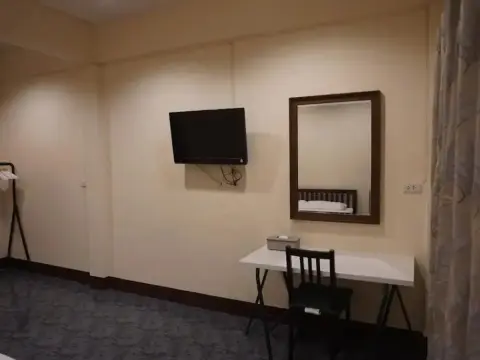 Sayan Mansion - Photo 1