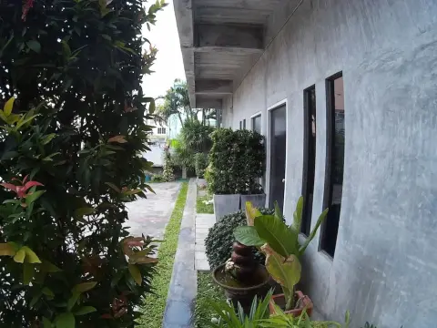 Shanya Guesthouse - Photo 3