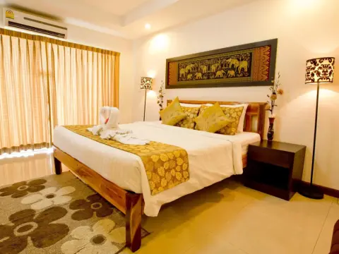 Sinsuvarn Airport Suite - Photo 3