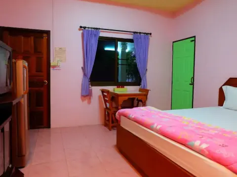 Siriluk Resort - Photo 3