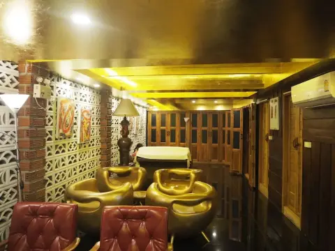 Sleep Walker Hotel Nawarat Bridge - Photo 2