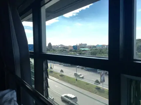 Sleepaholic Hostel - Photo 2