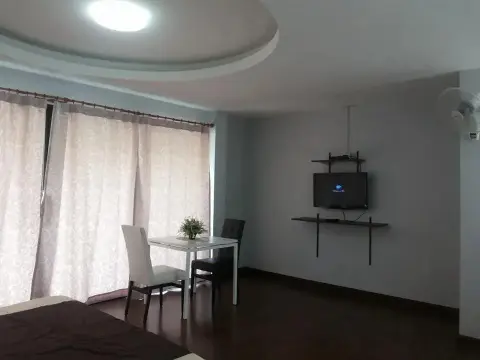 Smile House - Photo 3