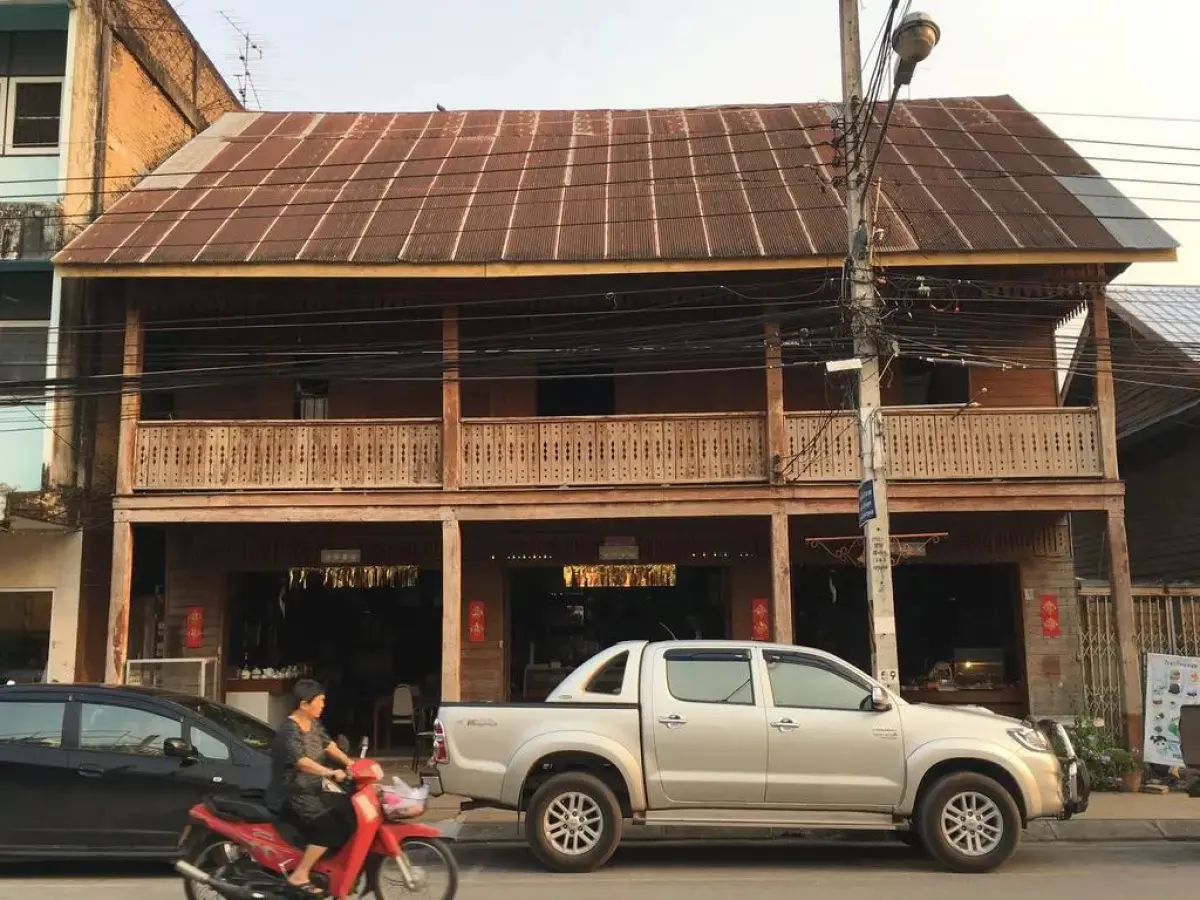 SOOK Café and Hostel