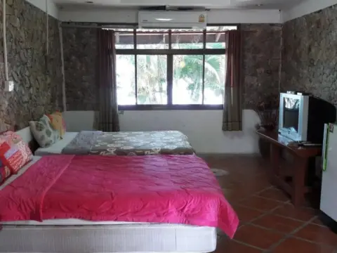 Sri Resort - Photo 4