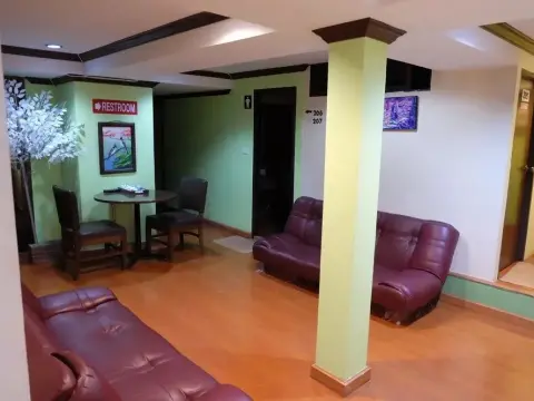 Starbright Court - Photo 2