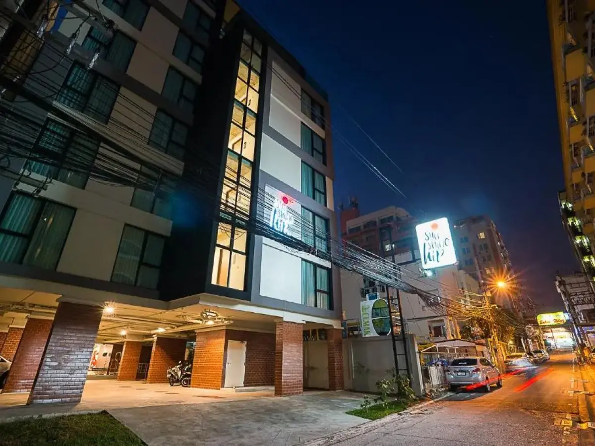 SUNSHINE HIP HOTEL