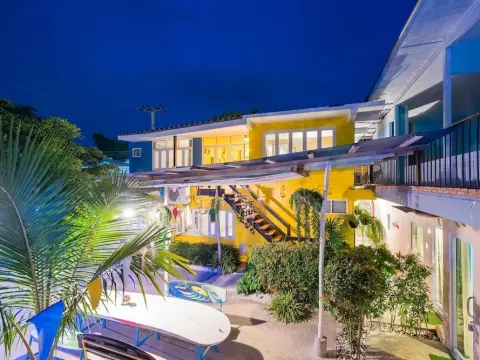 Surf House Hua Hin - Photo 1