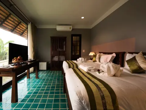 Suwannatara Resort - Photo 2