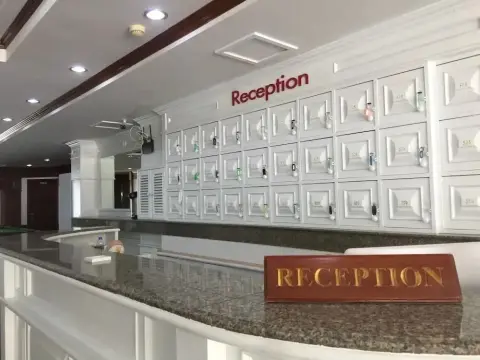 Taj Phuket Inn - Photo 1