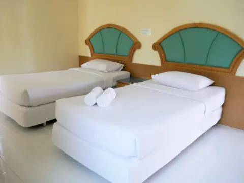 Talekaew Resort - Photo 2