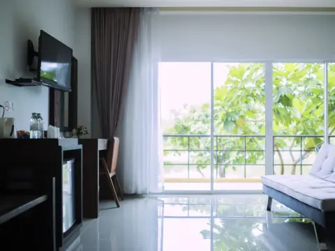 Tamali Hotel - Photo 1