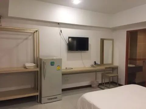 Tamarind Residences Serviced Apartment - Photo 3
