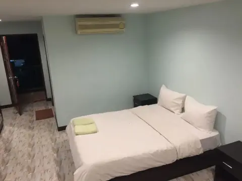 Tamarind Residences Serviced Apartment - Photo 4