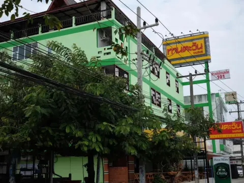 Tantawan Place - Photo 1