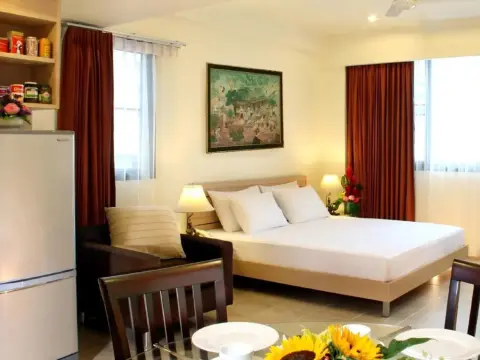 Tarntawan Place Apartments - Photo 4