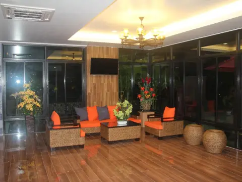 Tawan Anda Garden Hotel - Photo 1